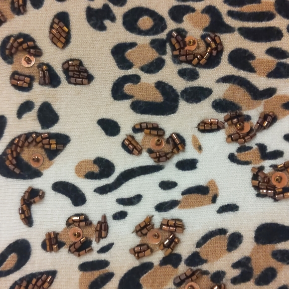 Animal print bling top - Picture 3 of 9